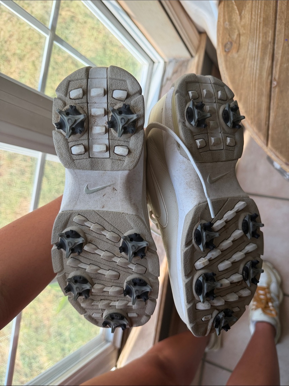 Nike Air Golf Giddy Up Women’s 6.5 Tan Cream Leather Spiked Golf Shoes - Picture 5 of 6